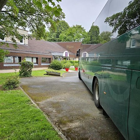 Hotel Bonanite Villers-Cotterêts Eksteriør billede